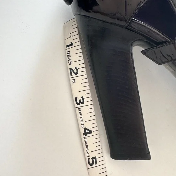 Sergio Rossi Crinkle Patent Leather Open-toe Booties Golden Statement Buckles 38 - Picture 10 of 14